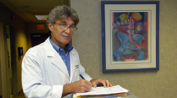 Dr. Robert Neulander 