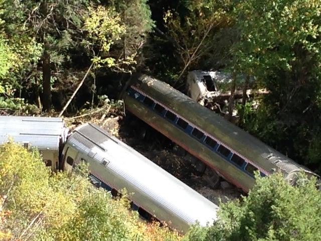 train derail vermont amtrak 