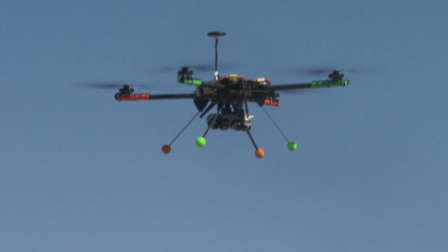 drone-in-flight-promo-top.jpg 
