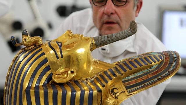 kingtut1.jpg 