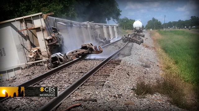 ctm0805trainderail640x360.jpg 