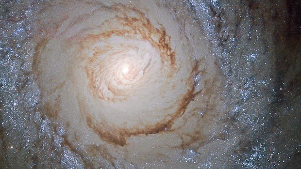 hubblefriday102315-messier-94.jpg 