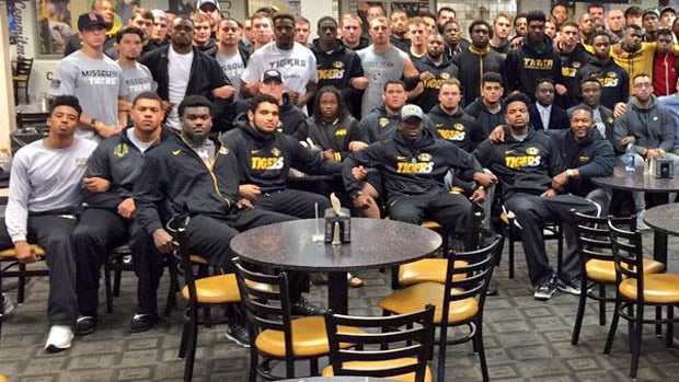 mizzoucttovrzueaaav9y-jpg-large.jpg 
