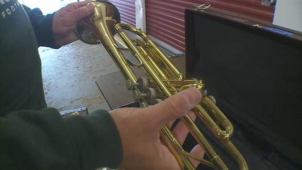 musical instruments trumpet 