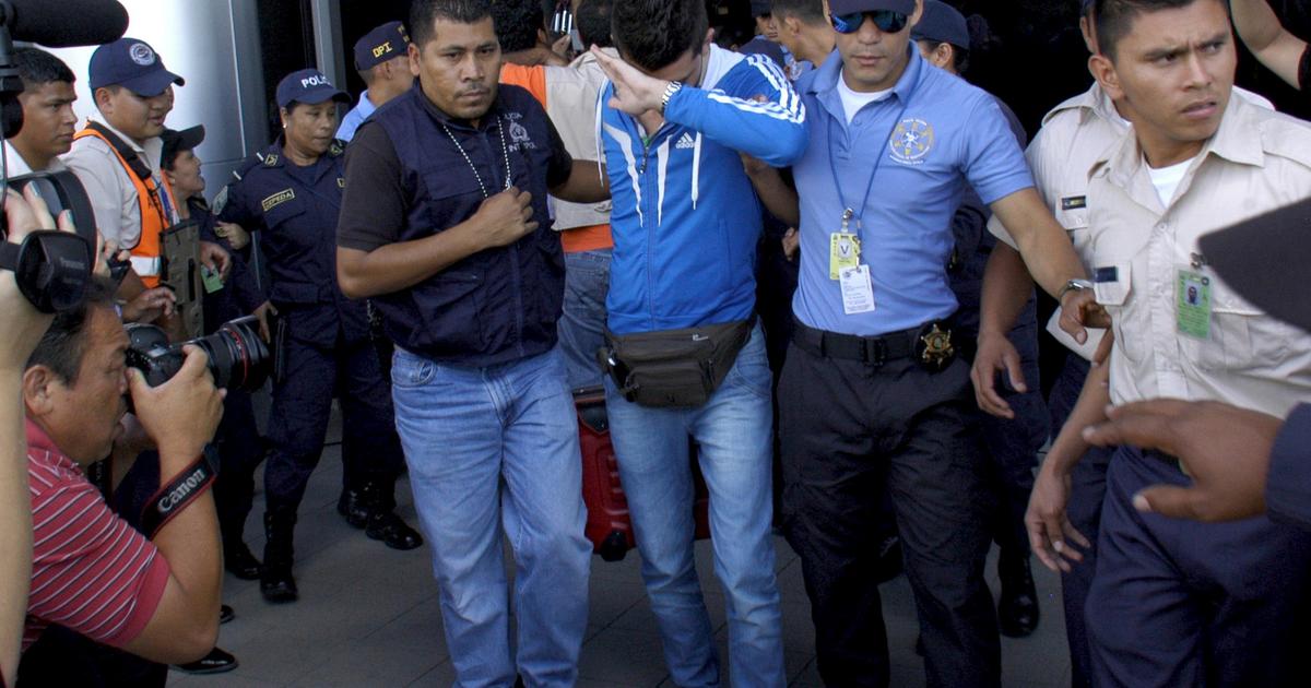 Honduras Detains 5 Syrians Headed To U S With Stolen Greek Passports Cbs News