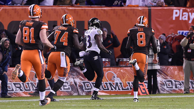 ravens-broncos-will-hill-blocked-kick-td-return-625-x-352.jpg 