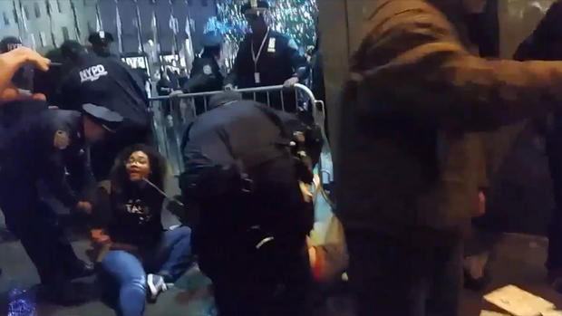 Chicago Police Shooting Protest At Rockefeller Plaza 
