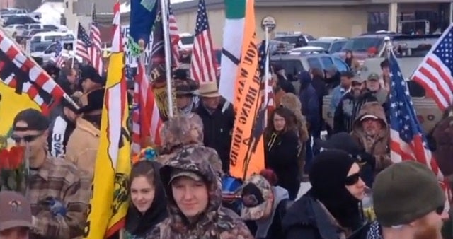 Oregon ranchers reject Cliven Bundy family occupation - CBS News