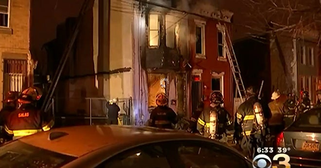 Mom runs into burning home to rescue her toddler; both die CBS News