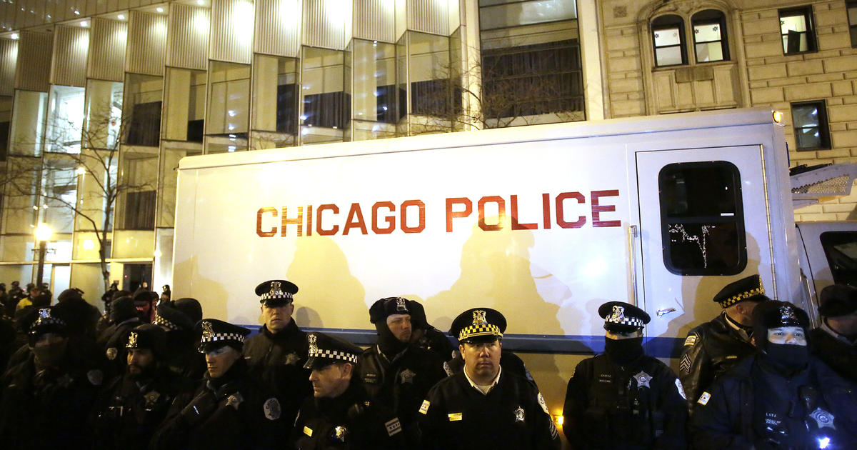 FBI Investigating Another Fatal Chicago Police Shooting - CBS News