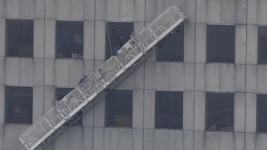 windowwashers635881106786649036-live-vid.jpg 