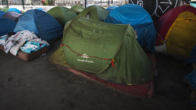 homeless-camp-475517220.jpg 