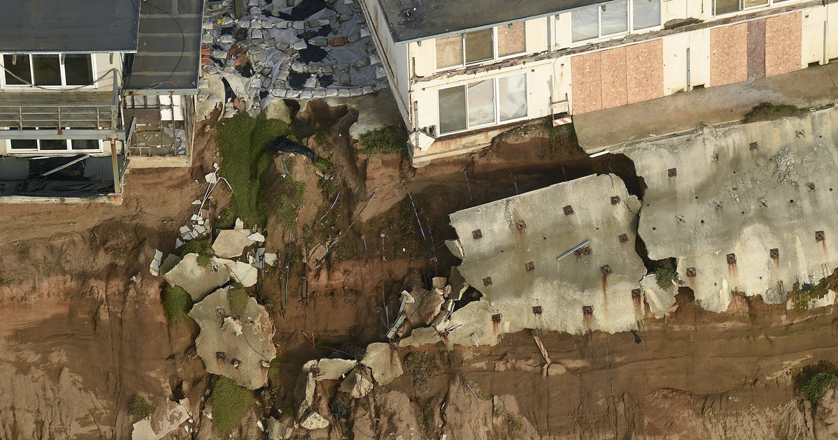 California officials seek help for threatened clifftop homes - CBS News