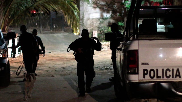 mexicopolicemurder506170168.jpg 