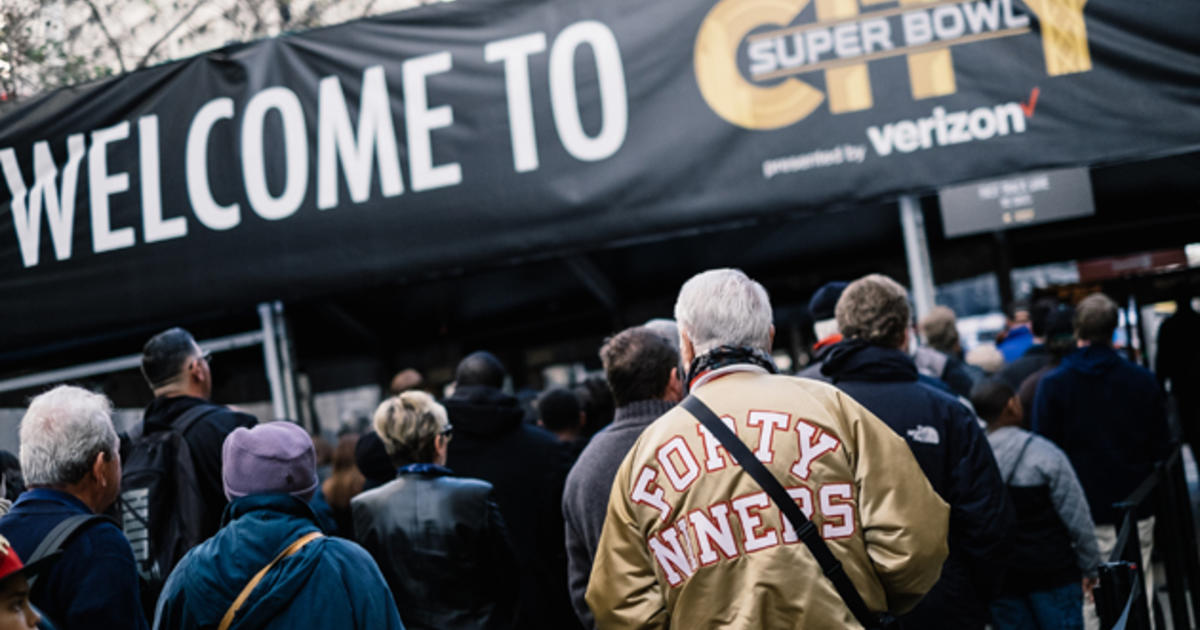 WATCH Tailgate Fan Parties At Super Bowl 50 CBS Miami