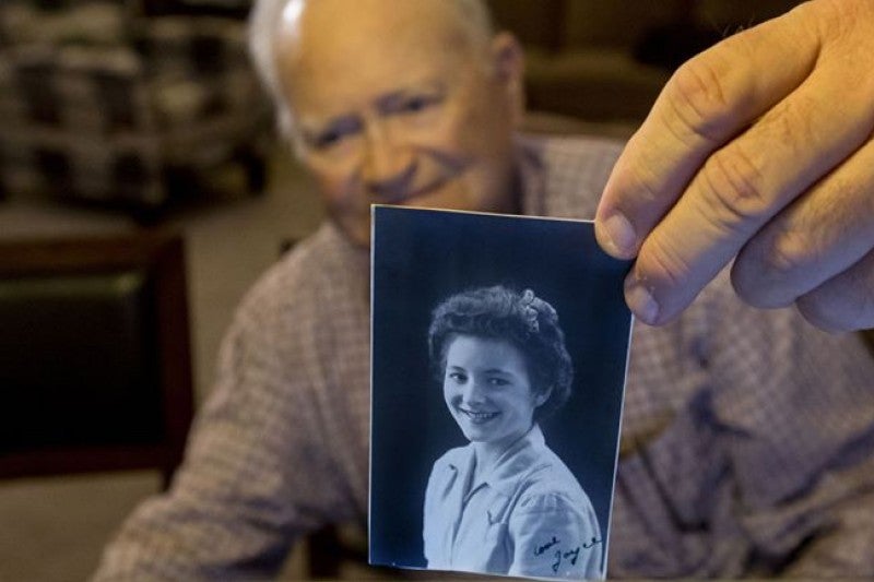 93yearold WWII vet reunites with wartime love CBS News