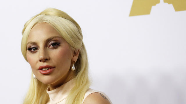 oscar-luncheon-lady-gaga-rtx2629i.jpg 