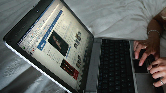 internet-computer-laptop-75299056.jpg 
