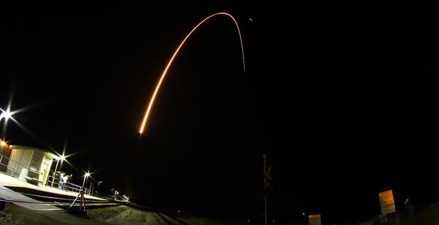 rocket4.jpg 