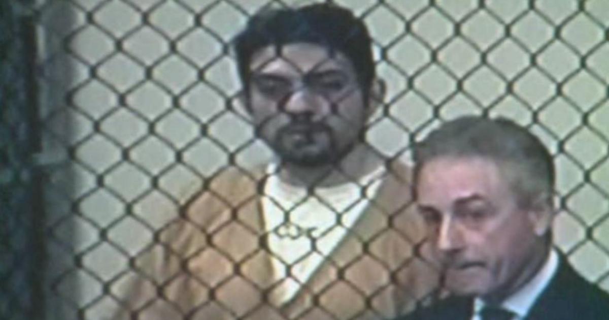 Recaptured jail inmate says he never intended to harm anyone - CBS News