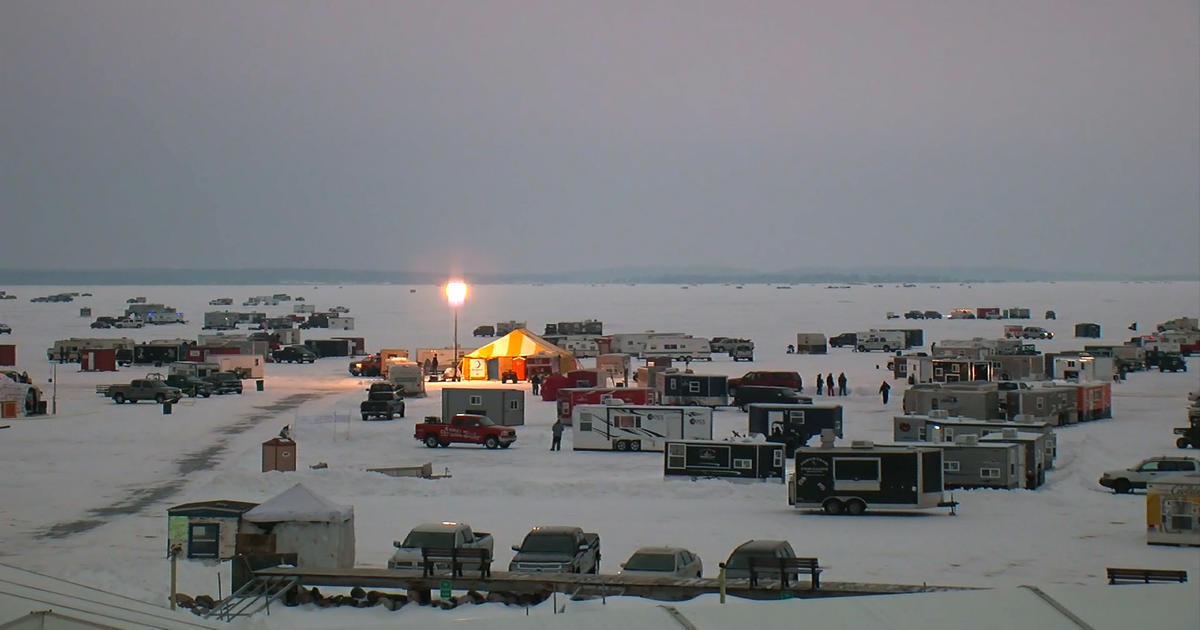 Sheriff Man Found Dead In Fish House During Eelpout Festival CBS