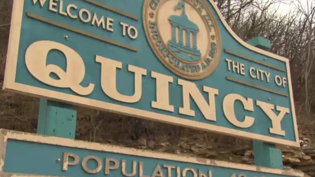 quincysign.jpg 