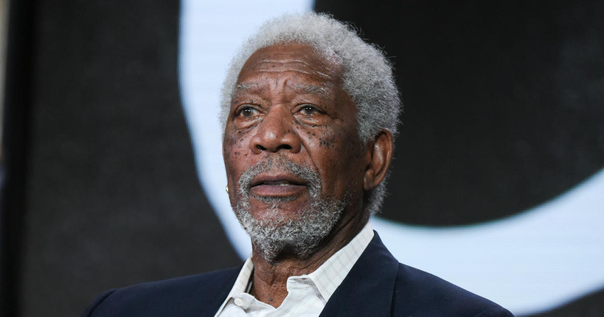 Morgan Freeman narrates new ad for Hillary Clinton - CBS News