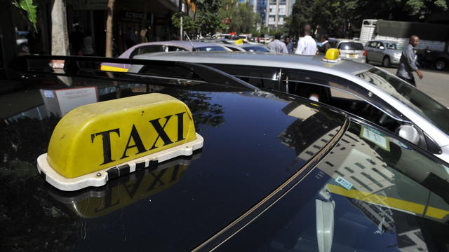 nairobikenyataxiuber508330320.jpg 