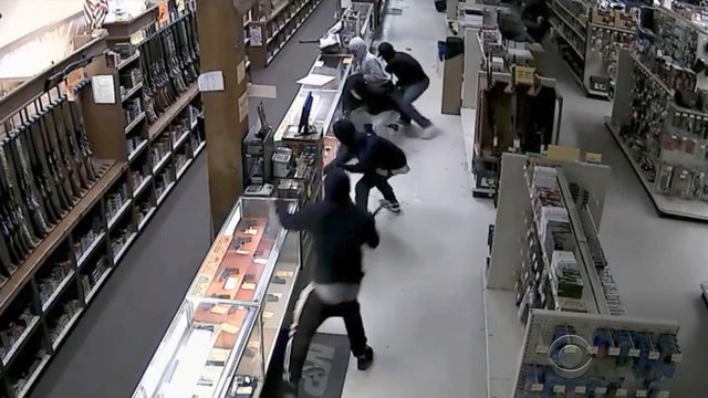 evebojorquezgunstore0302.jpg 