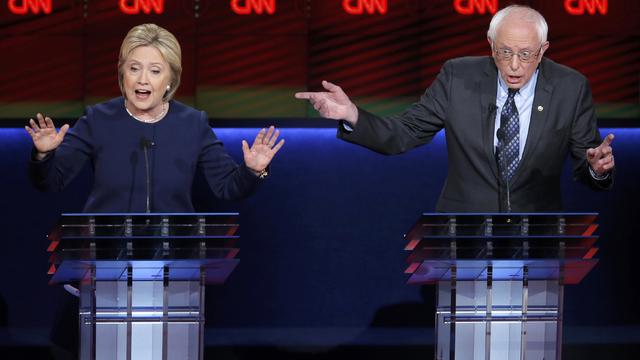 flint-debate-clinton-sanders.jpg 