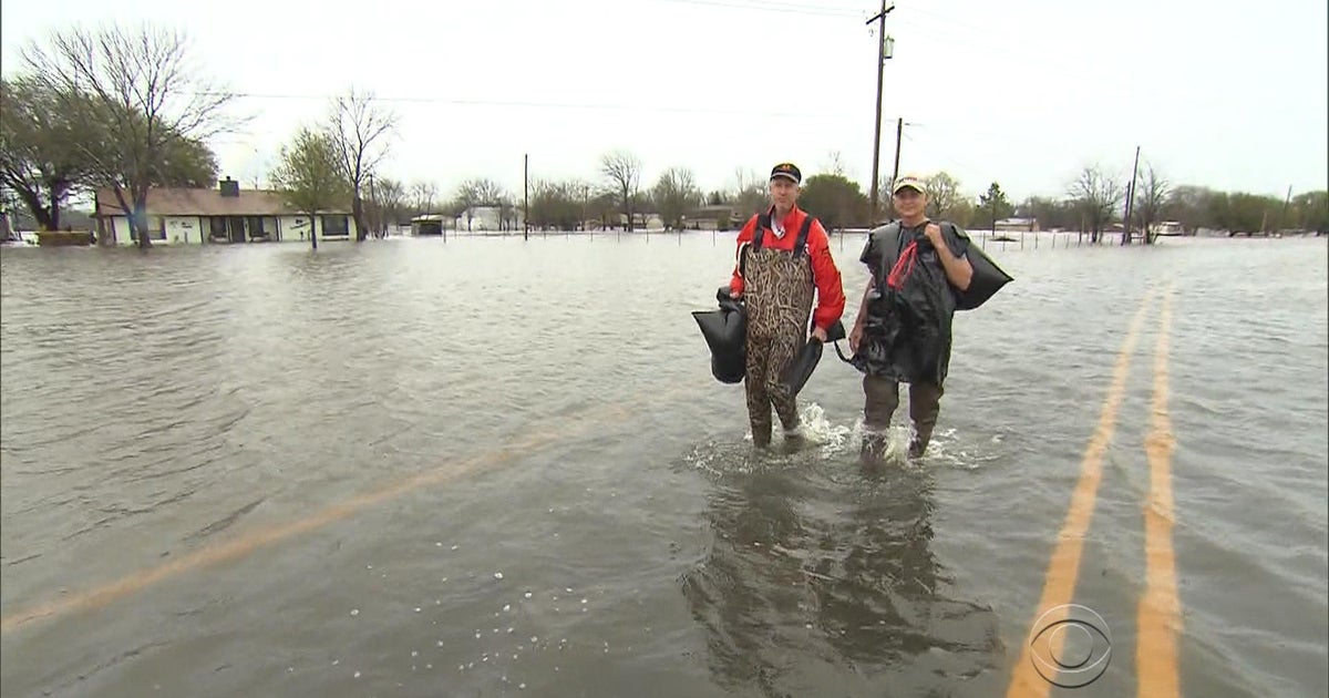 Record Louisiana floods continue into fifth day - CBS News