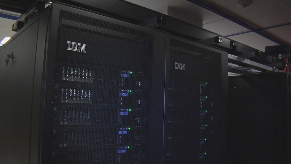 supercomputer-3-noaa.jpg 