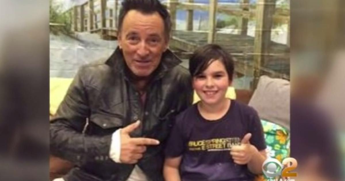 Bruce Springsteen writes school tardy note for young fan - CBS News