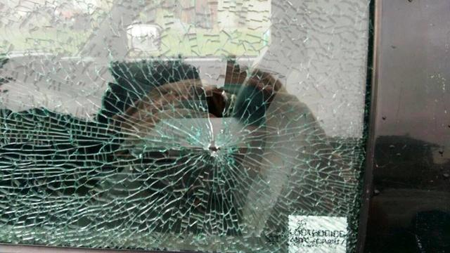 vacaville-vandalism-shattered-window.jpg 