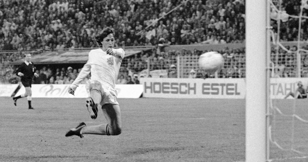 Dutch great Johan Cruyff dies at 68