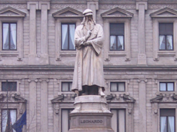 Da Vinci Statue, La Scala (credit: Randy Yagi) 