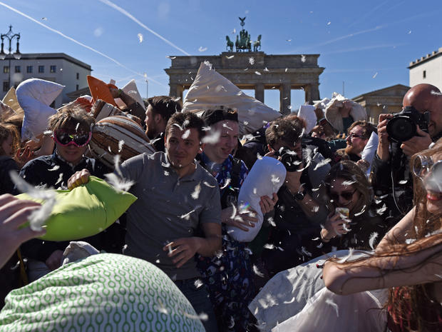 international-pillow-fight-day-gettyimages-518694626.jpg 