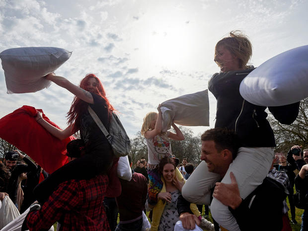 international-pillow-fight-day-gettyimages-518719444.jpg 