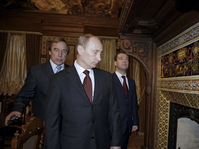 2016-04-04t083911z1335605807gf10000370782rtrmadp3russia-politics.jpg 
