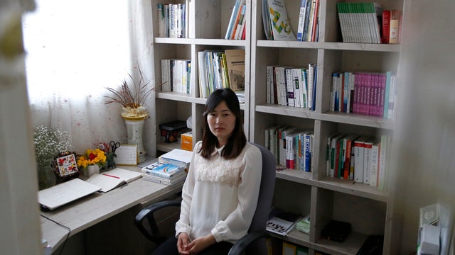 north-korean-defector-ap280558034472.jpg 