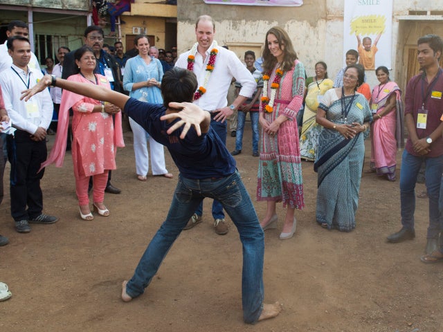 will-kate-india-getty-520219848.jpg 