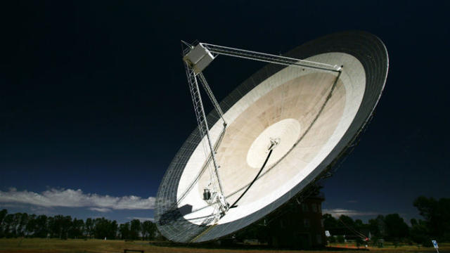 radio-telescope-photo-by-ian-waldie-getty-images.jpg 