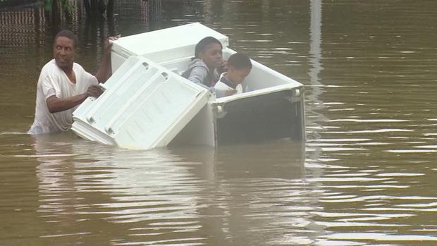 houston-floods.jpg 