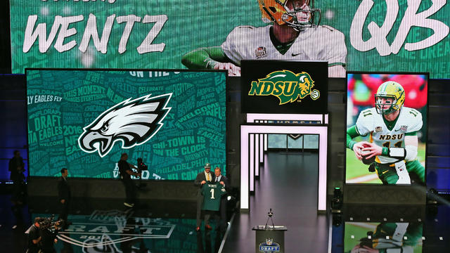 NFL Shop: Carson Wentz Jersey Ranked No. 1 In Overall Sales For The Year -  CBS Philadelphia