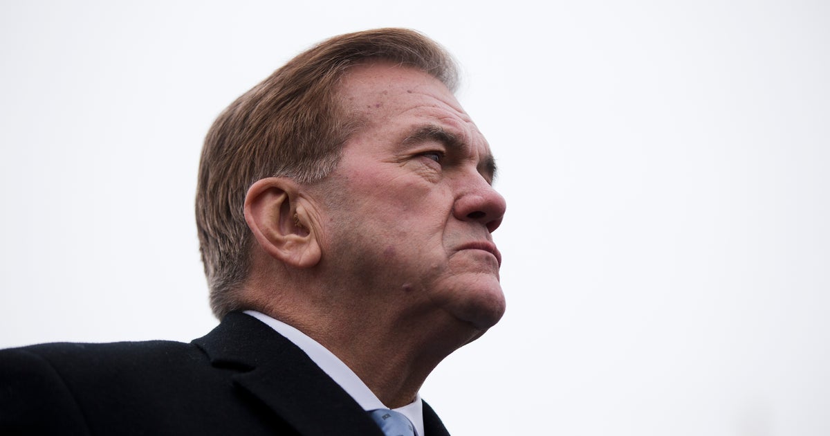 Tom Ridge in critical condition after cardiac procedure - CBS News