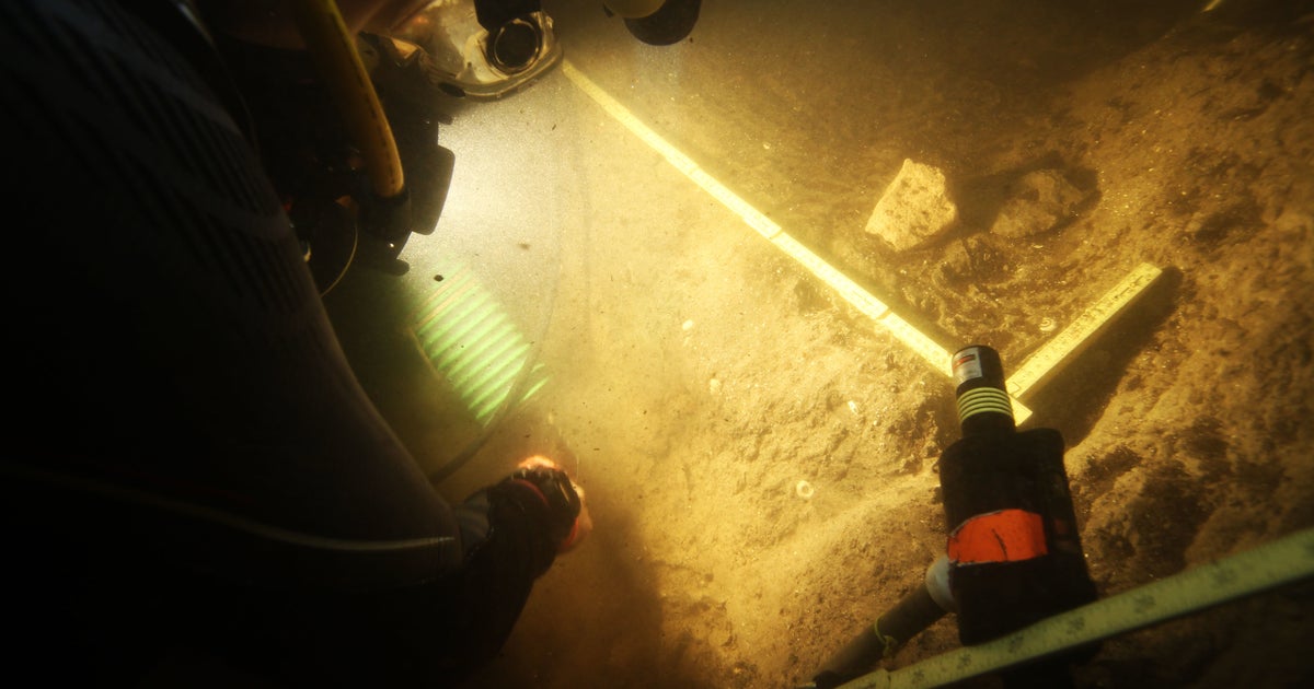 Artifacts found in Florida sinkhole could rewrite history CBS News