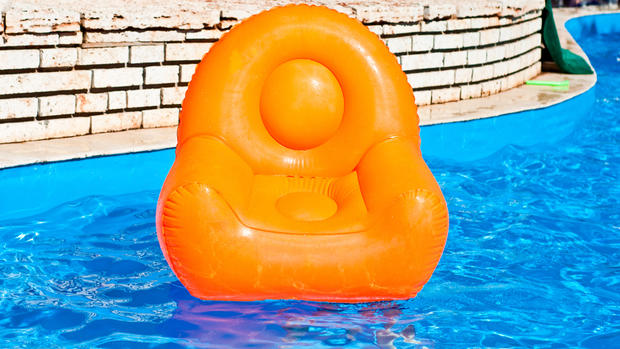 Pool Blowup Chair 