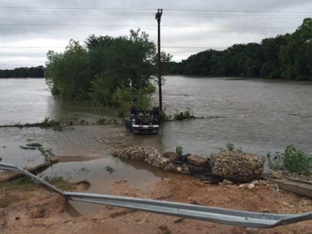 texas-flooding.jpg 