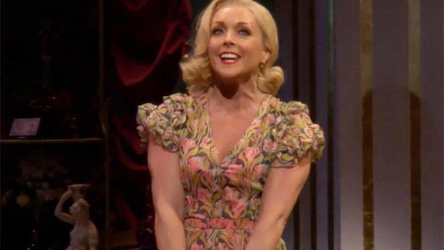 jane-krakowski-she-loves-me-promo.jpg 