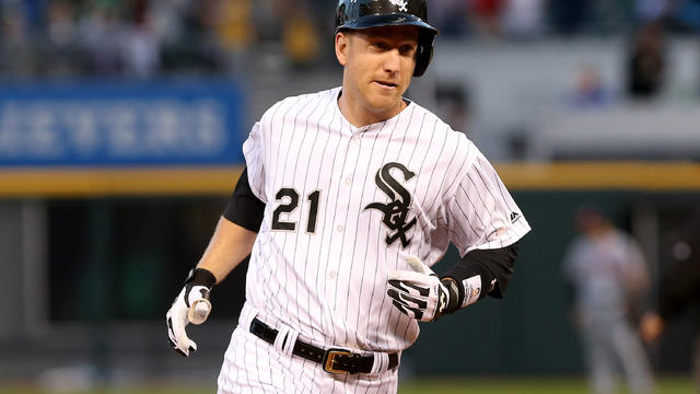 White Sox land slugger Todd Frazier in three-team deal with Reds